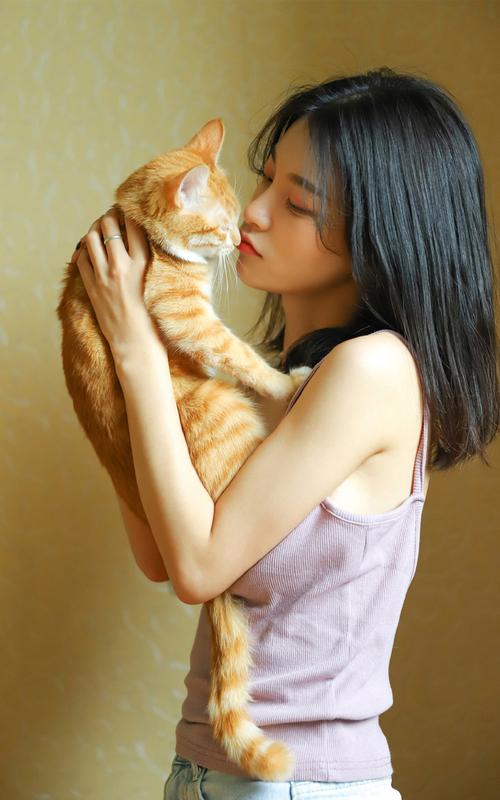 淫荡少妇自慰自拍